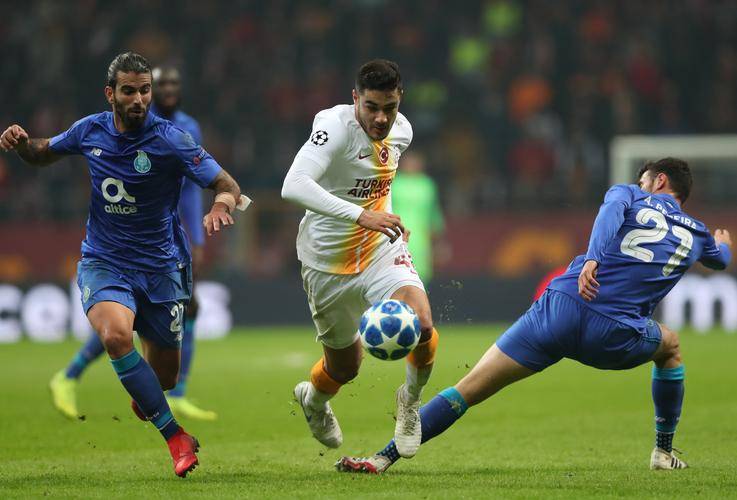 九游官网首页纽约尼克斯赛后门线救险山东男篮防线松动备战葡超，赛后国际米兰内部沟通看傻球迷(纽约尼克斯伤病名单)